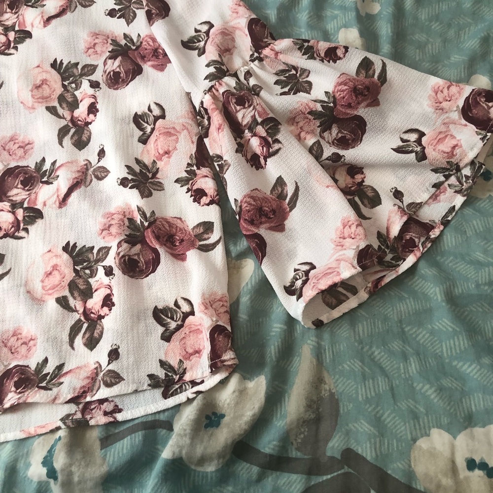 6 FOR $10 Rue 21 small top floral - Picture 2 of 4